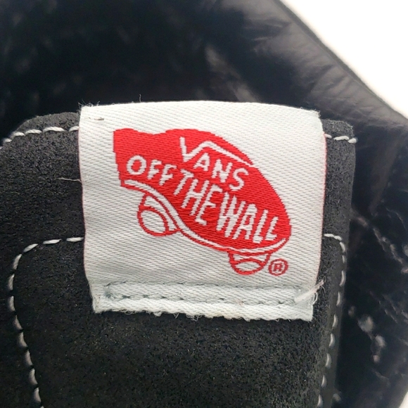 Woman VANS SNEAKERS SIZE 6 1/2 COLOR BLACK SUEDE THIS ITEM IS USED - Picture 5 of 8